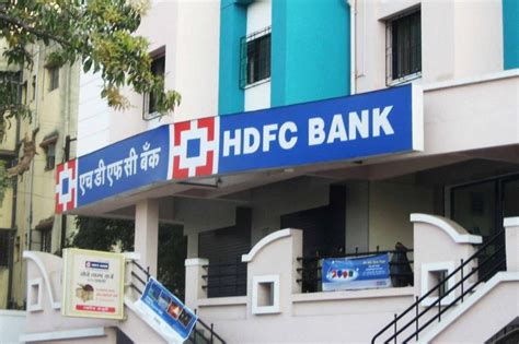 This facility is not available on 2nd & 4th Saturdays, all Sundays and <b>Bank</b> Holidays. . Hdfc bank close to me
